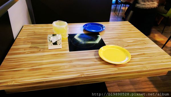 [食記]台中大喜鍋青海店。$198平價火鍋吃到飽 @熊寶小榆の旅遊日記