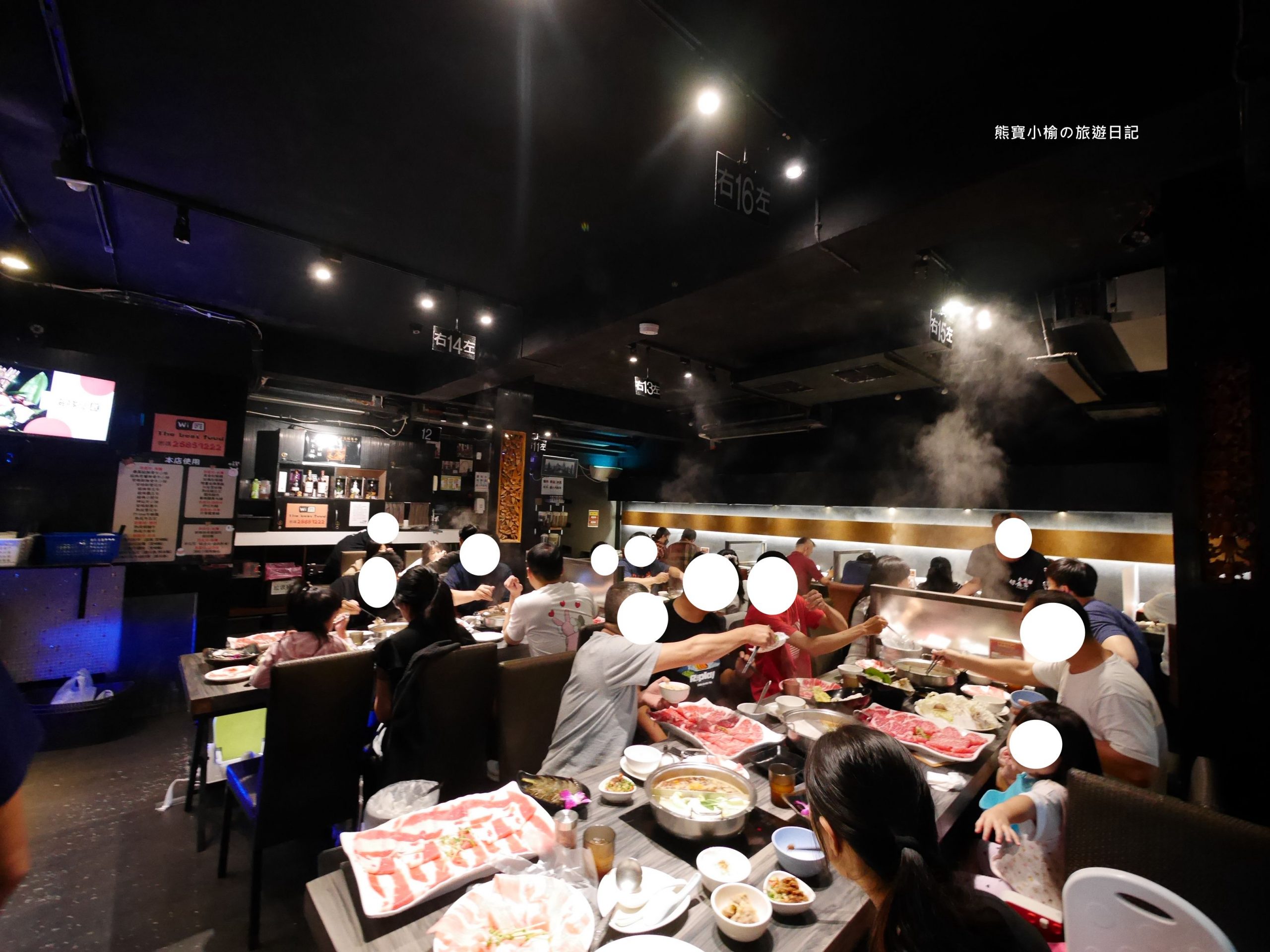 【台北美食】好食多涮涮鍋 雙城店，台北生日優惠慶生餐廳，正宗牛奶小熊火鍋 豬肚雞鍋好吃，冬天吃火鍋就是要大口吃肉肉! 內附詳細菜單。 @熊寶小榆の旅遊日記