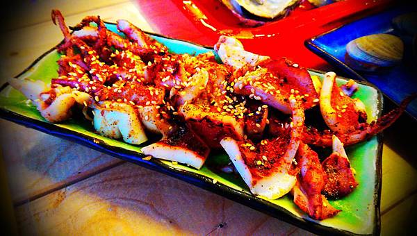[新竹美食]蚵舉狀元烤海鮮，現烤牡蠣、花蛤在這兒！ @熊寶小榆の旅遊日記
