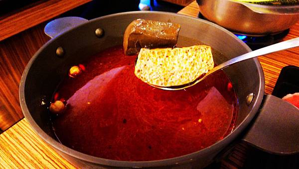 [新竹竹北美食]竹北湯鍋，平價小火鍋也可以吃得很精緻。(已歇業) @熊寶小榆の旅遊日記