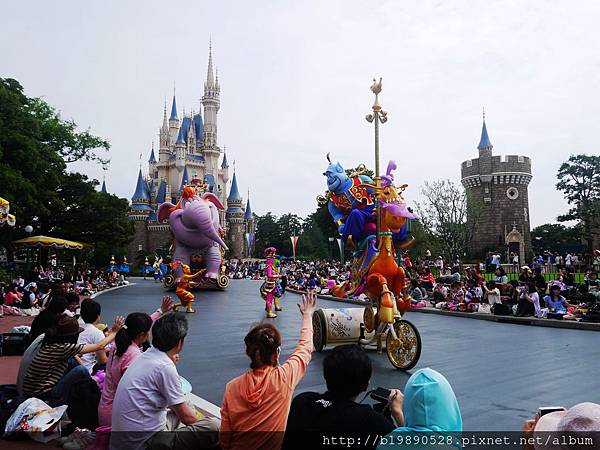 [東京自由行]201507東京迪士尼-日間遊行。幸福在這裡 @熊寶小榆の旅遊日記