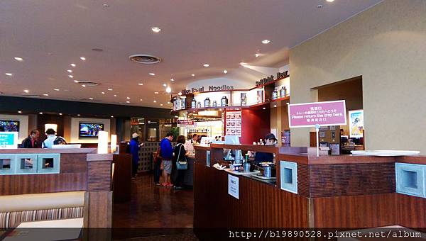 [東京自由行]201507成田機場第二航廈。入關後餐廳@ASIAN CAFE @熊寶小榆の旅遊日記