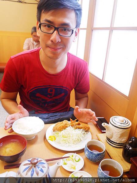 [東京自由行]上野山家豬排定食。Yamabe 令人難以忘懷的日本風情。 @熊寶小榆の旅遊日記